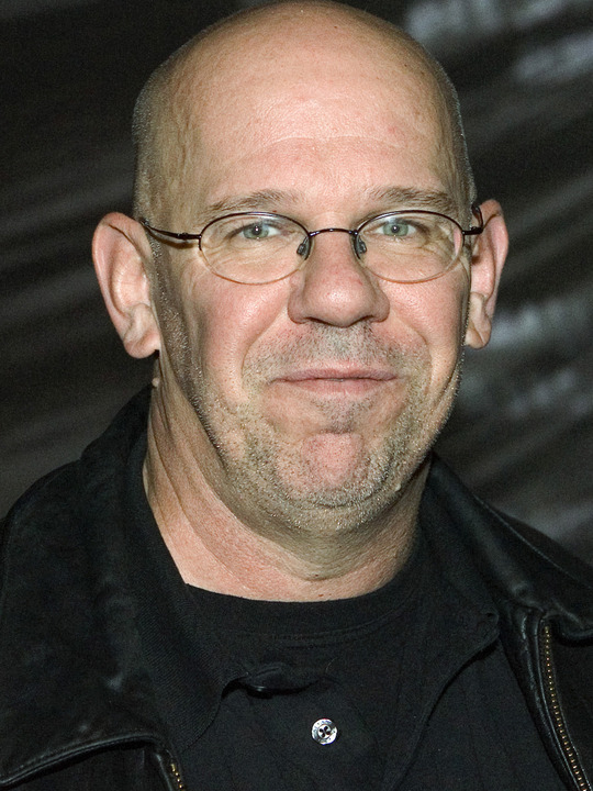 Martin Smith D&R Kültür, Sanat ve Eğlence Dünyası