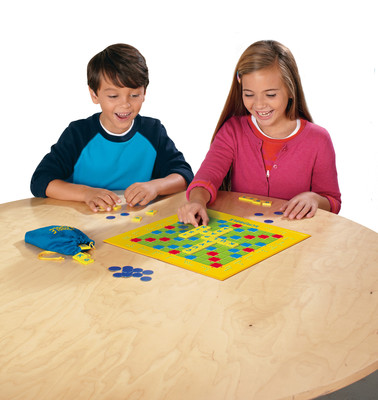 Scrabble Y9733 Junior Türkçe Kutu Oyunu