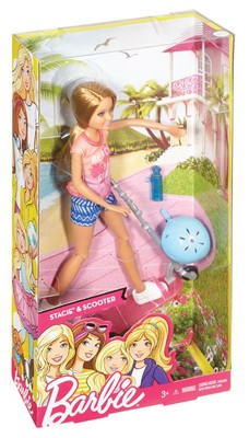 Barbie Stacie ile Scootr Eğleniyor DVX57