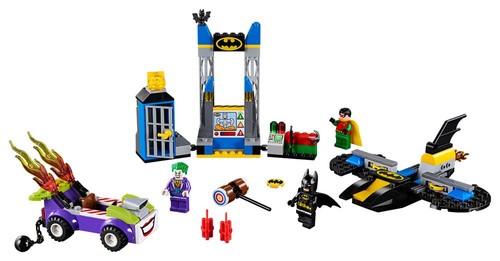 Lego Juniors The Joker Batcave Attack 10753