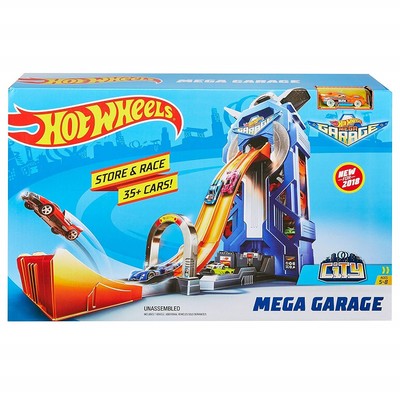 Hot Wheels Ultimate Mega Garaj Kule Yarışı Seti