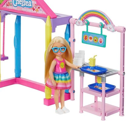 Barbie Bebek Chelsea Okulda Oyun Seti GHV80