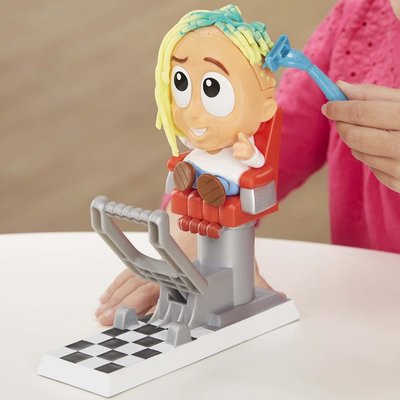 Play-Doh F1260 Çılgın Kuaför Seti