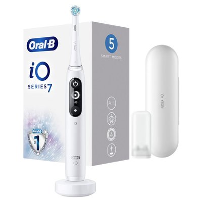 Oral-B IO7 Şarjlı Diş Fırçası Beyaz