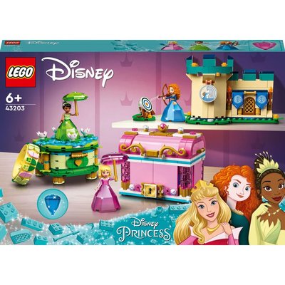 LEGO Disney Aurora Merida ve Tiananın Büyülü Eserleri 43203