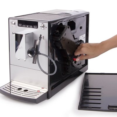 Melitta Caffeo Solo Perfect E957 Tam Otomatik Kahve Makinesi