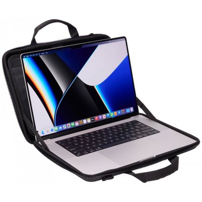 Thule Gauntlet 4 MacBook Pro Çantası 16 - Black