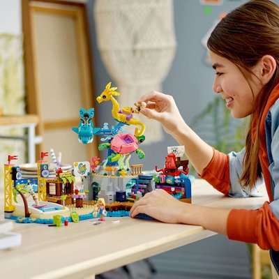 Lego Friends Plaj Lunaparkı 41737