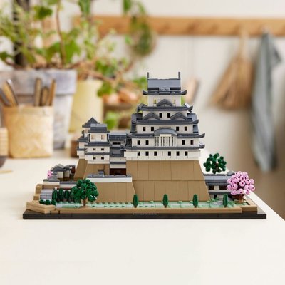 LEGO Architecture Himeji Kalesi 21060