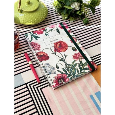 Victoria'S Journals 123-0088  Sert Kapak Spiralli  Defter Lastikli  20X28 Cm 96 Yaprak 90 Gr. Çizgil