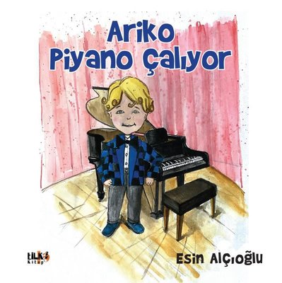 Ariko Piyano Çalıyor