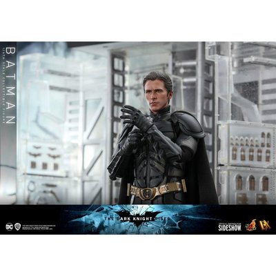 Hot Toys Batman The Dark Knight Rises DX Series Sixth Scale Figure