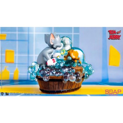 Soap Studio Tom And Jerry / Bath Time Statue
