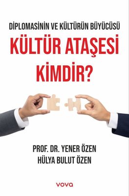 Kültür Ataşesi Kimdir? - Diplomasinin ve Kültürün Büyücüsü