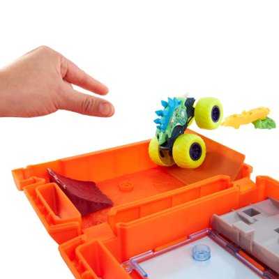 Hwl Monster Trucks Oyun Seti HXT04