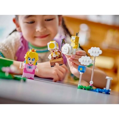 Lego Super Mario İnteraktif Peach ile Maceralar 71441