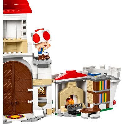 Lego Super Mario Peachin Kalesinde Roy ile Savaş 71435