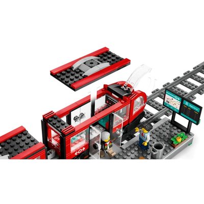 Lego City Şehir Merkezi Tramvay İstasyonu 60423 