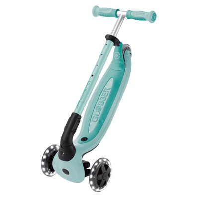 Globber Go Up Baby 360 Işıklı Scooter Mint