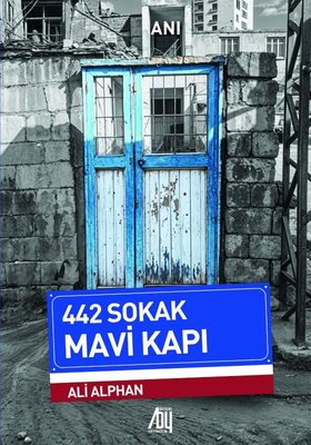 442 Sokak Mavi Kapı