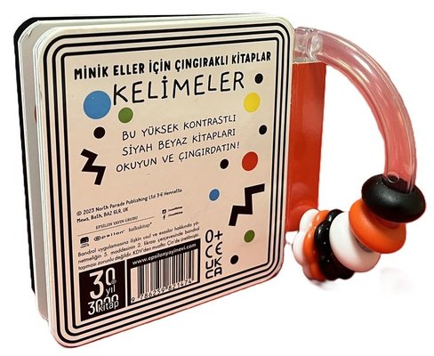 Siyah Beyaz Çıngıraklı Kitaplar - Kelimeler