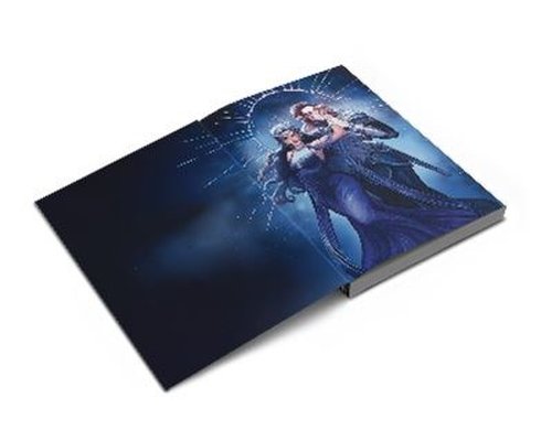 Elf Kraliçesi Çok Yaşa