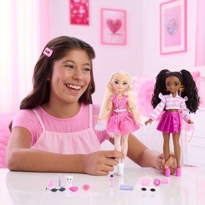 Barbie Dream Besties Barbie Malibu ve Aksesuarları JKP50 | D&R