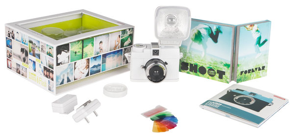 diana mini white