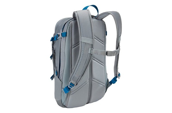 thule blur 2 backpack