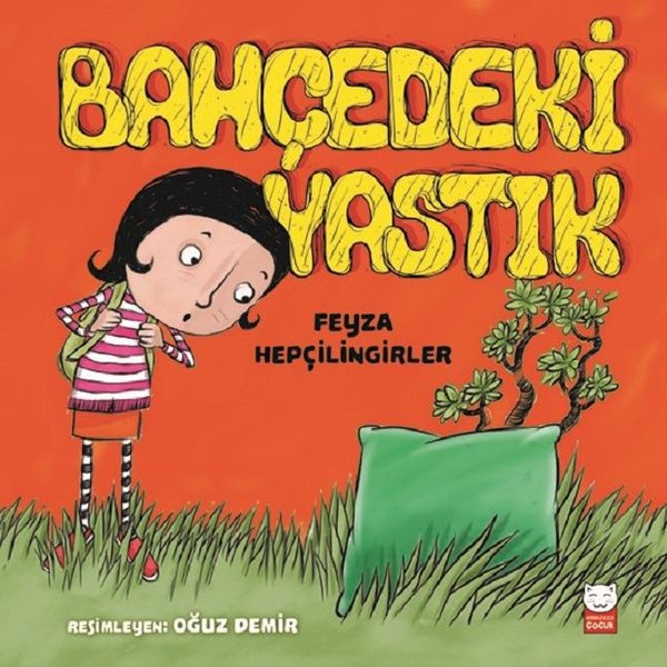 Bahçedeki Yastık