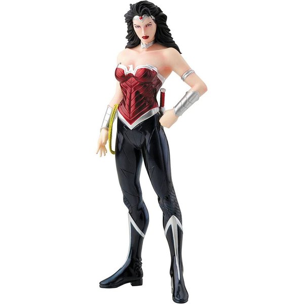 DC Comics Wonder Woman New 52 ARTFX+ Heykel