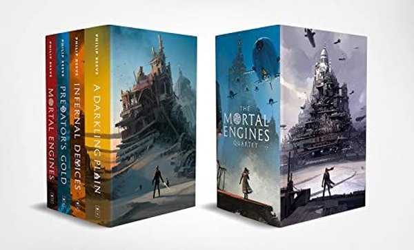 Mortal Engines (Ian McQue boxset x4) (Mortal Engines Quartet)