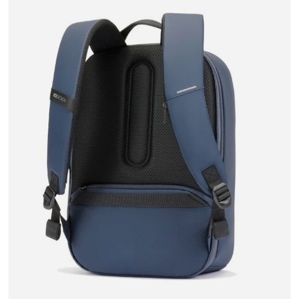 XD Design Bobby Edge Notebook Sırt Çantası Lacivert