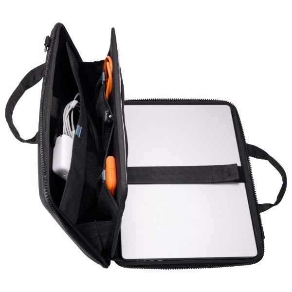 Thule Gauntlet 5 MacBook Çantası 16 Black