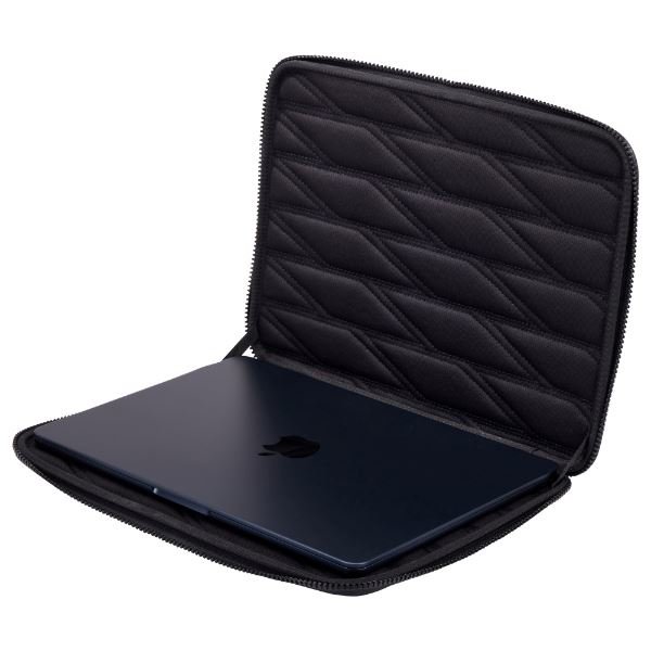 Thule Gauntlet 5 MacBook Kılıfı 14 Black