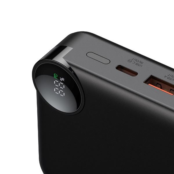 Mcdodo MC-3870 10000mAh 30W A+C Dijital Göstergeli Dahili USB-C Geri Çekilebilir Kablolu Powerbank