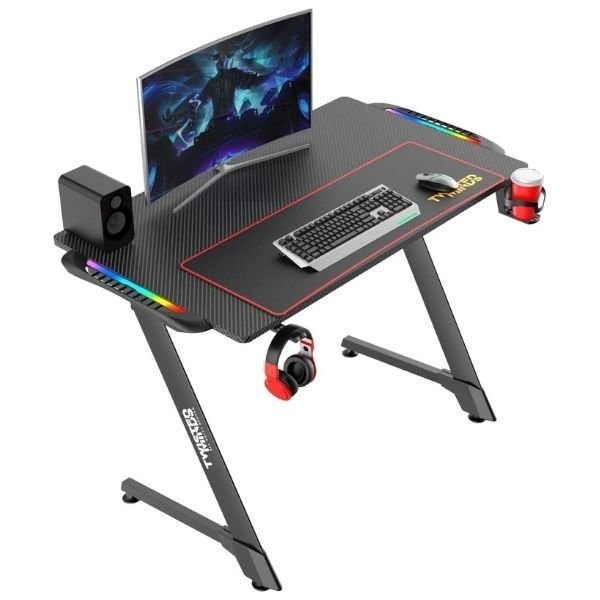 Twisted Minds Z Design TM-Z-1060-RGB Oyuncu Masası
