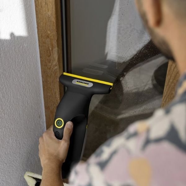 Karcher WV 3 Comfort Black Edition+ Cam Silme Makinesi