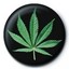 Pyramid International Rozet - Cannabis Leaf