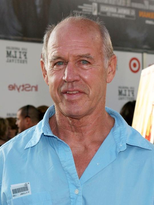 Geoffrey Lewis